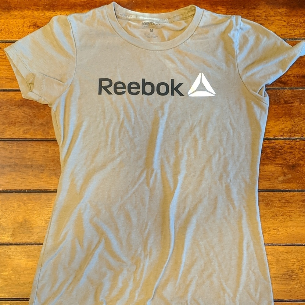 Reebok T-shirt